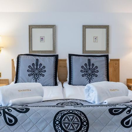 Dw Szarotka Bed & Breakfast เบียลกาตัทร์ชันสกา ภายนอก รูปภาพ