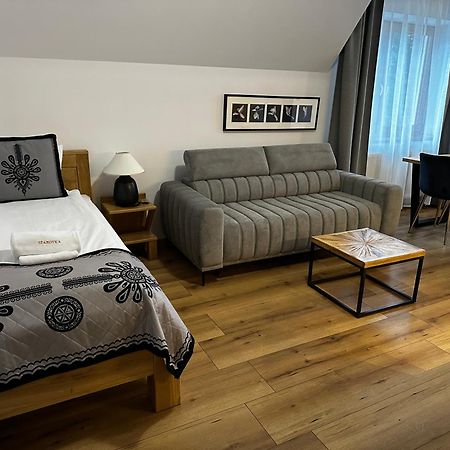 Dw Szarotka Bed & Breakfast เบียลกาตัทร์ชันสกา ภายนอก รูปภาพ