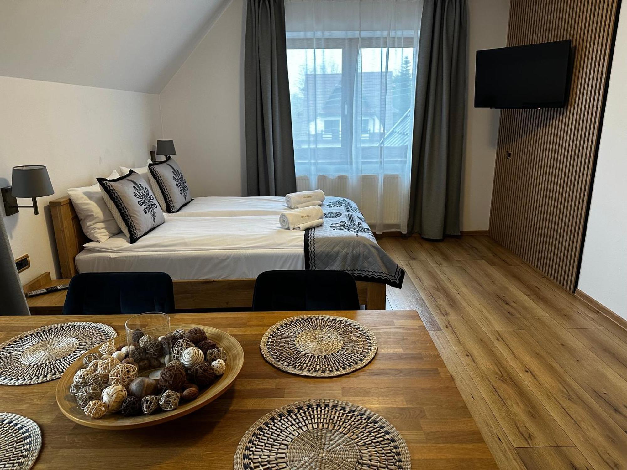 Dw Szarotka Bed & Breakfast เบียลกาตัทร์ชันสกา ภายนอก รูปภาพ